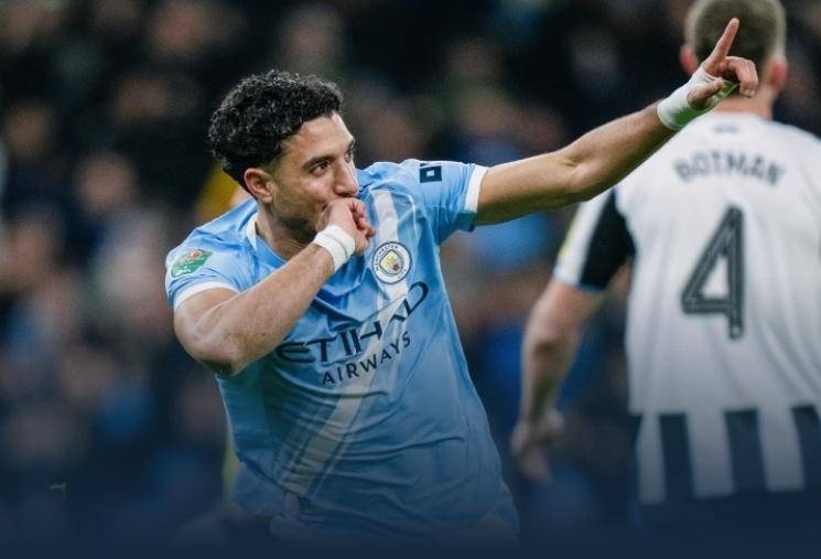 足坛一夜动态：国米8连斩都灵晋级决赛，曼城5-1纽卡宣战阿森纳